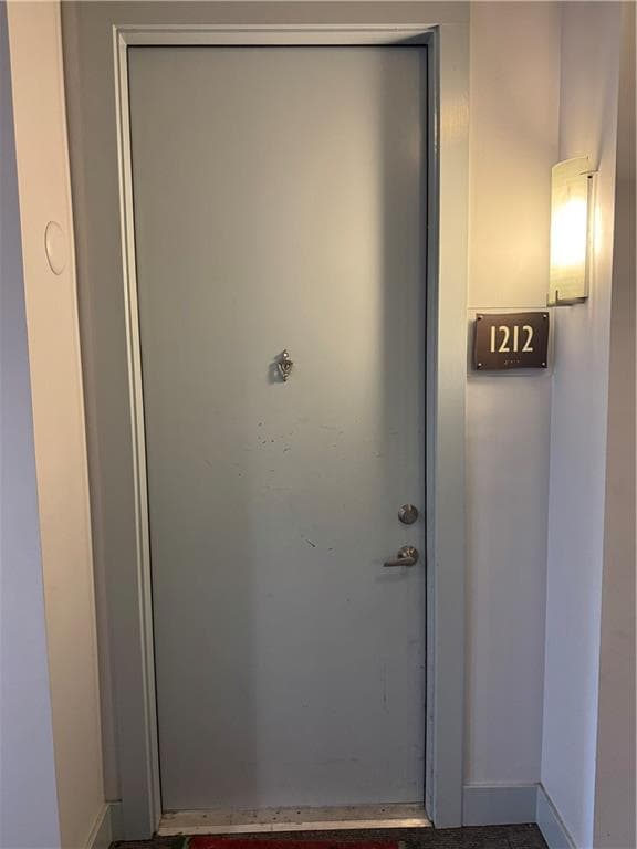 2 bedroom, 2 bathroom, 1,196 sq ft condominium for sale at 425 Chapel Street 1212, Atlanta, GA 30313 — photo 2