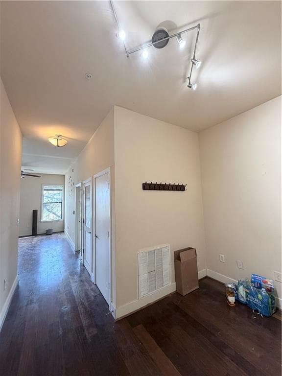 2 bedroom, 2 bathroom, 1,196 sq ft condominium for sale at 425 Chapel Street 1212, Atlanta, GA 30313 — photo 6