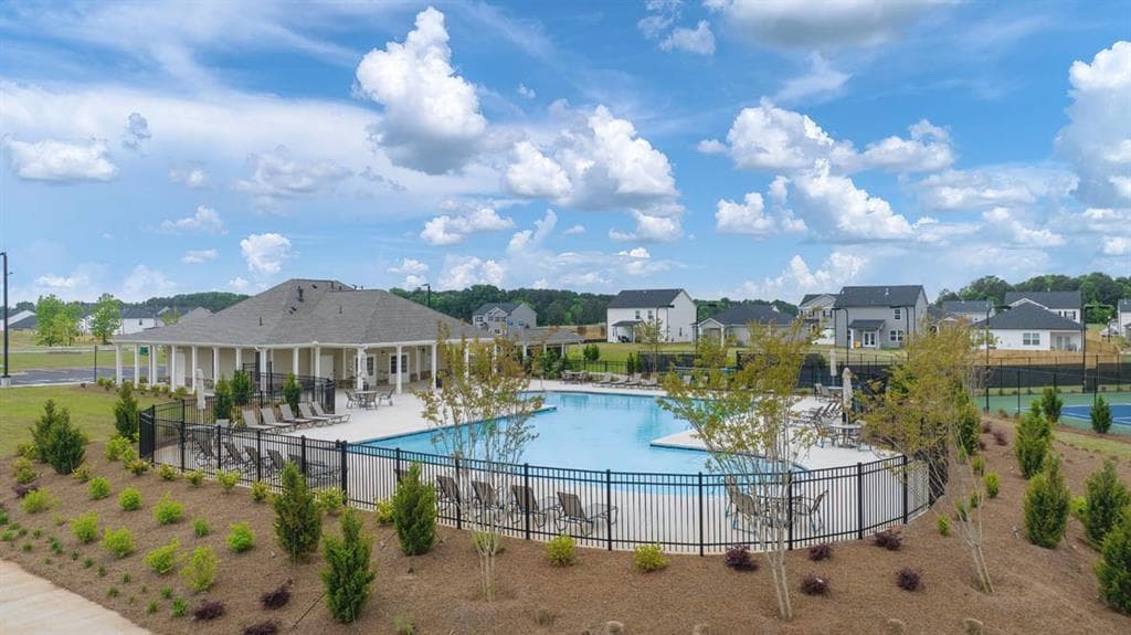 4 bedroom, 3 bathroom, 2,700 sq ft single family residence under contract at 159 Defilippe Drive, Statham, GA 30666 — photo 5