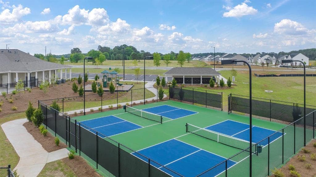 4 bedroom, 3 bathroom, 2,700 sq ft single family residence under contract at 159 Defilippe Drive, Statham, GA 30666 — photo 6