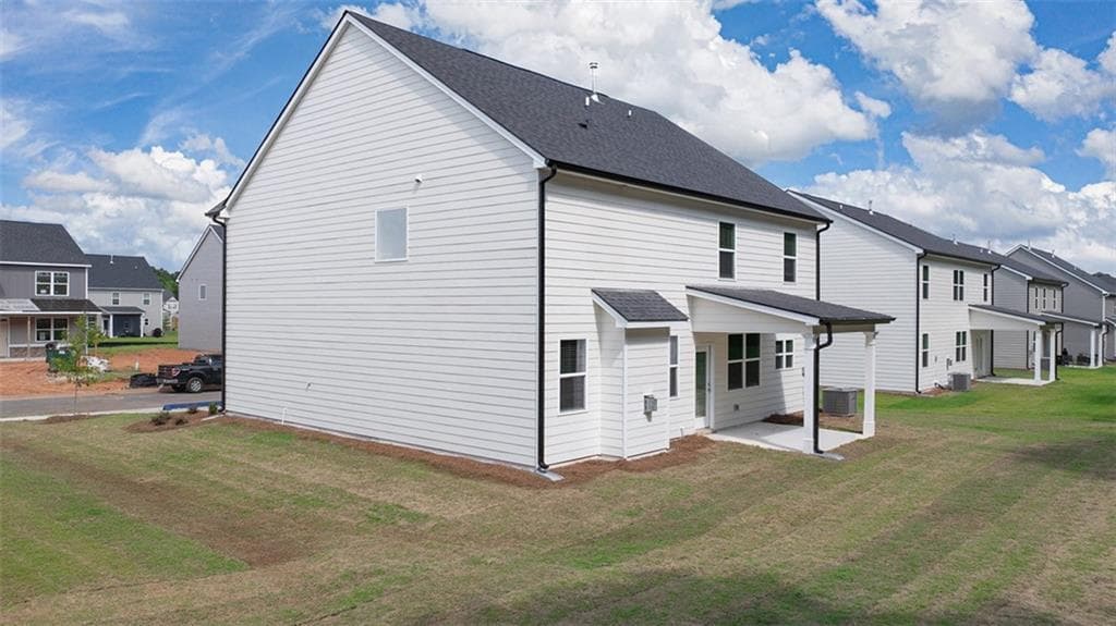 4 bedroom, 3 bathroom, 2,700 sq ft single family residence under contract at 159 Defilippe Drive, Statham, GA 30666 — photo 2