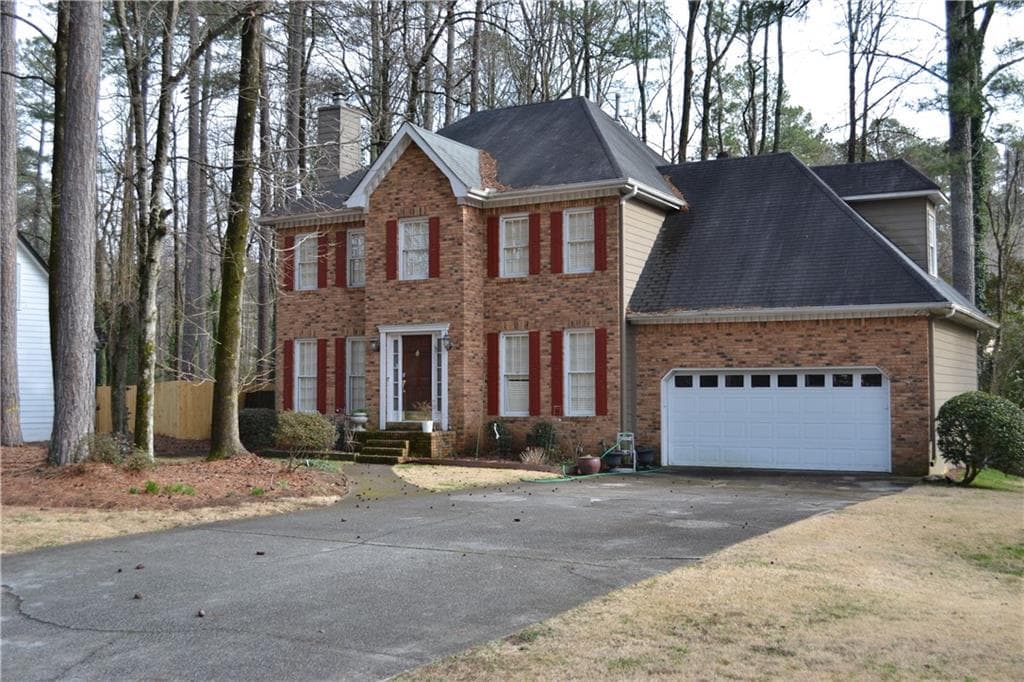 4 bedroom, 3 bathroom, 2,397 sq ft single family residence for sale at 1530 N Milford Creek Lane, Marietta, GA 30008