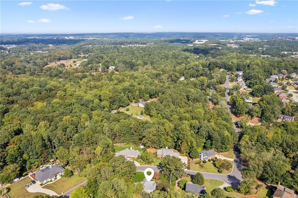 5 bedroom, 3 bathroom, 2,808 sq ft single family residence for sale at 1210 Swan Mill Court, Suwanee, GA 30024 — photo 3