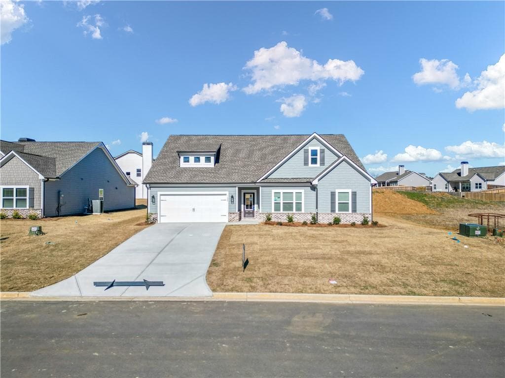 4 bedroom, 3 bathroom, 2,217 sq ft single family residence for sale at 125 Harmony Farms Orchard, Eatonton, GA 31024