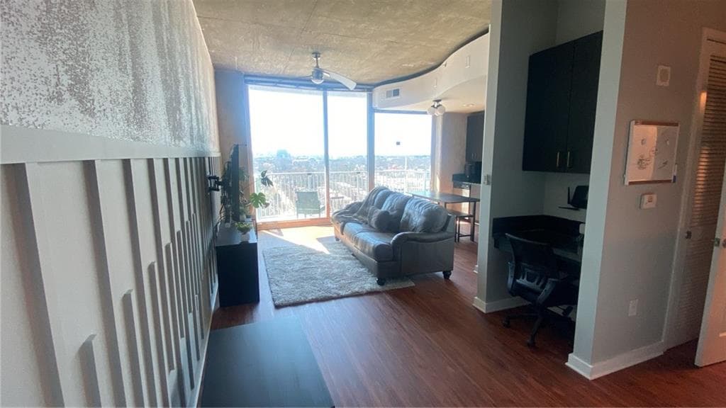 1 bedroom, 1 bathroom, 755 sq ft condominium for sale at 361 17th Street 1717, Atlanta, GA 30363 — photo 8