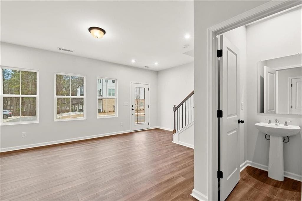 3 bedroom, 4 bathroom, 1,970 sq ft townhouse for rent at 741 Payton Lane, Acworth, GA 30102 for $2,400 a month — photo 8