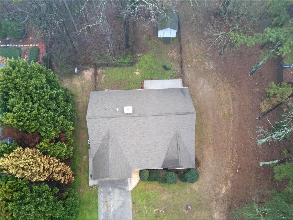 3 bedroom, 2 bathroom, 2,462 sq ft single family residence for sale at 70 Charity Drive, Douglasville, GA 30134 — photo 6