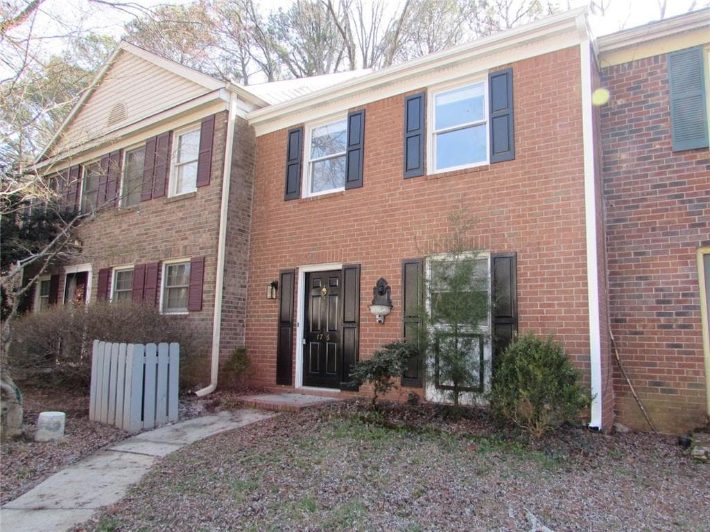 2 bedroom, 3 bathroom, 1,280 sq ft townhouse for rent at 1716 Twin Brooks Drive, Marietta, GA 30067 for $1,599 a month — photo 4
