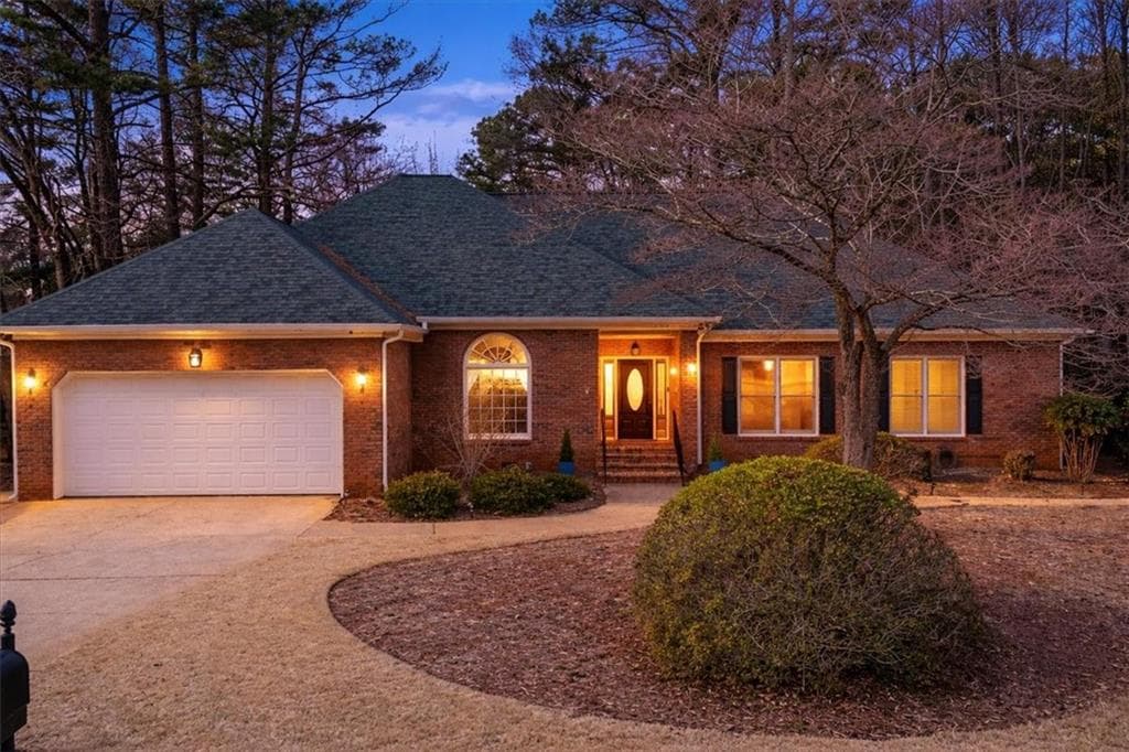 2825 Lakewind Court, Alpharetta, GA 30005 — most recent listing photo