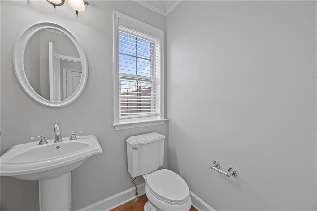 3 bedroom, 4 bathroom, 2,220 sq ft townhouse for sale at 2871 Overlook Way, Atlanta, GA 30324 — photo 9
