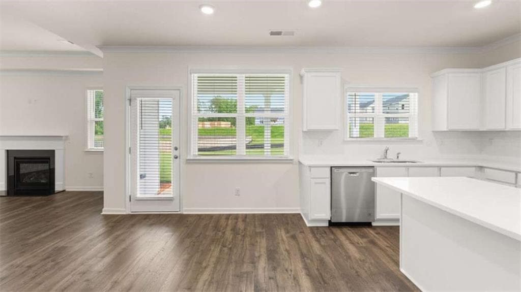 5 bedroom, 4 bathroom single family residence for sale at 3019 Champions Way, Loganville, GA 30052 — photo 9