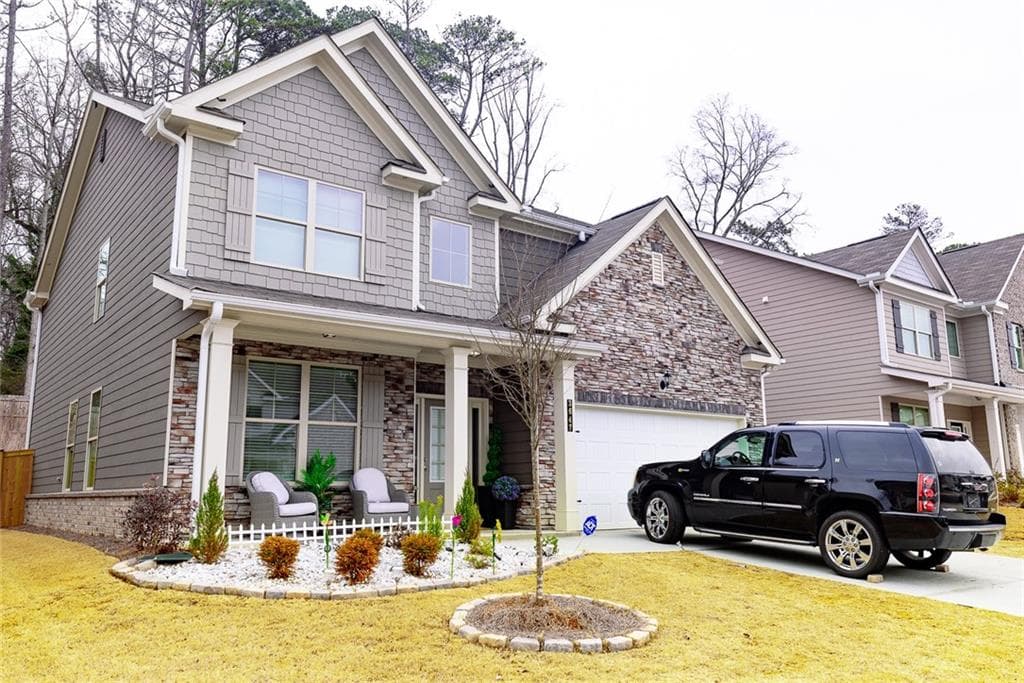 4 bedroom, 3 bathroom, 2,694 sq ft single family residence for sale at 3647 Lockaby Way, Lawrenceville, GA 30044 — photo 2