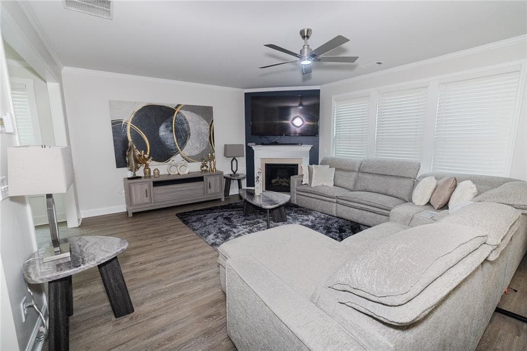 4 bedroom, 3 bathroom, 2,694 sq ft single family residence for sale at 3647 Lockaby Way, Lawrenceville, GA 30044 — photo 8