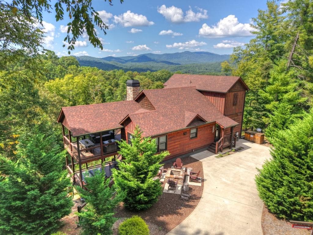 6 Pontoosuc Drive, Mineral Bluff, GA 30559 — most recent listing photo