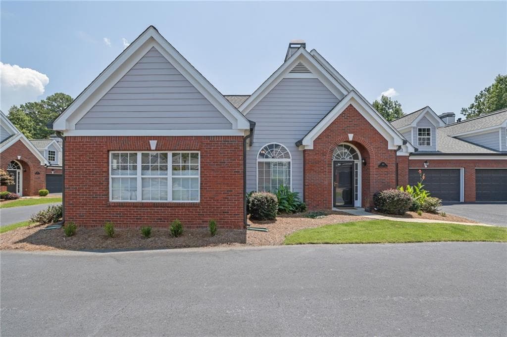 3 bedroom, 2 bathroom, 1,746 sq ft condominium sold at 140 Stonegate Lane, Canton, GA 30114