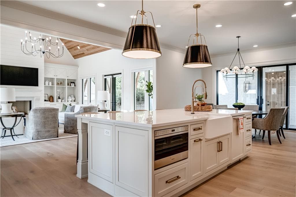 4 bedroom, 5 bathroom, 4,089 sq ft single family residence for sale at 4585 Ryker Road, Cumming, GA 30041 — photo 9