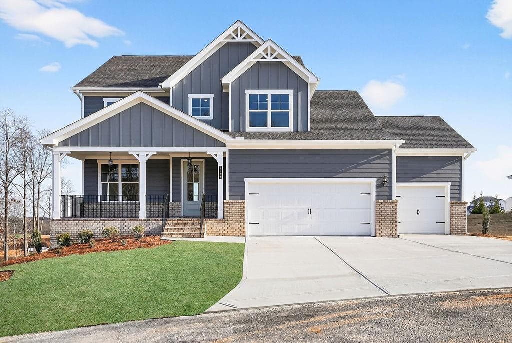 4 bedroom, 4 bathroom, 2,344 sq ft single family residence for sale at 2587 Parkside Way LOT 394, Gainesville, GA 30507