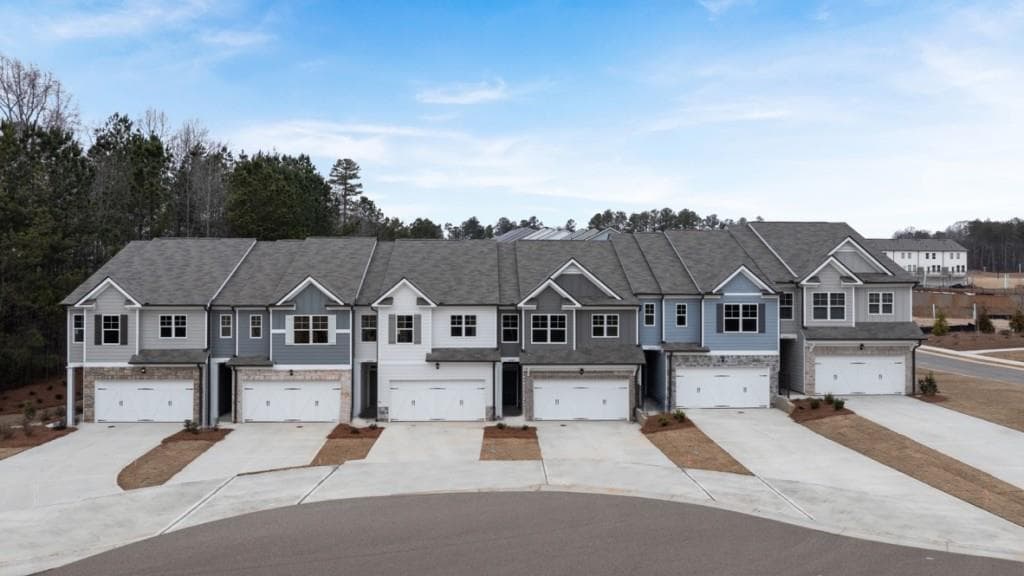 6656 Parsons Street, Flowery Branch, GA 30542 — most recent listing photo