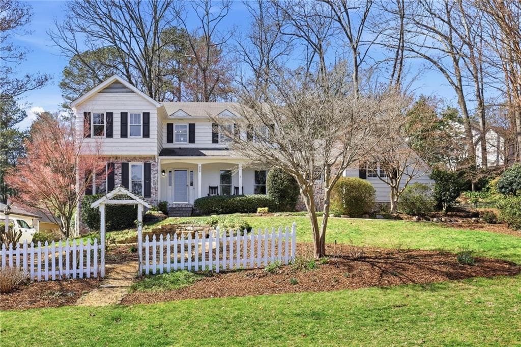 4 bedroom, 4 bathroom, 2,546 sq ft single family residence sold at 250 Stone Mill Trail, Atlanta, GA 30328