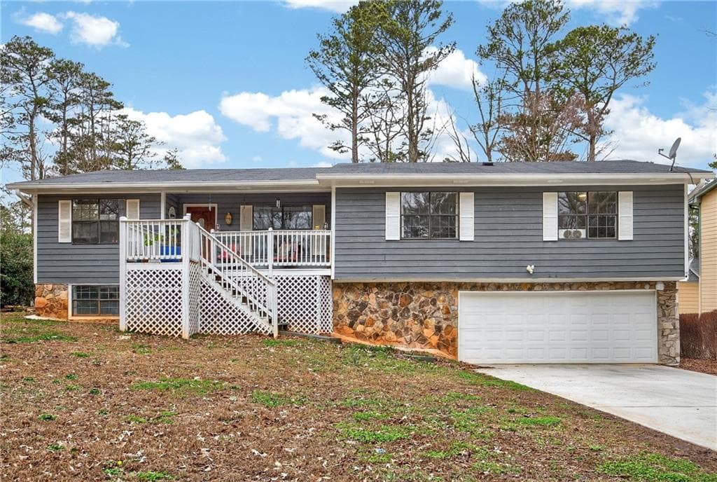 994 Bramwell Lane, Stone Mountain, GA 30083 — most recent listing photo