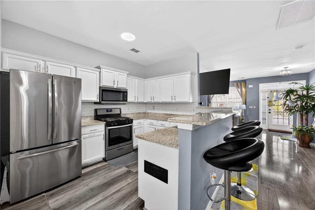 3 bedroom, 3 bathroom, 1,448 sq ft townhouse for sale at 7244 Rockhouse Road 7, Austell, GA 30168 — photo 6