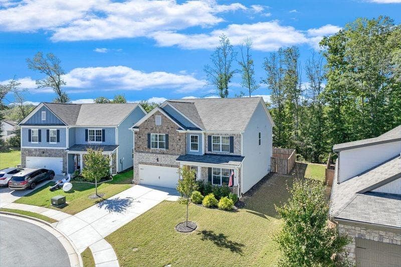 5 bedroom, 4 bathroom, 2,908 sq ft single family residence for sale at 92 Wyevale Court, Braselton, GA 30517 — photo 2