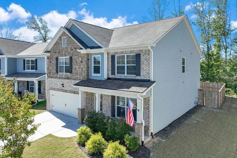 5 bedroom, 4 bathroom, 2,908 sq ft single family residence for sale at 92 Wyevale Court, Braselton, GA 30517 — photo 5