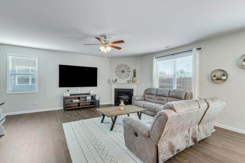 5 bedroom, 4 bathroom, 2,908 sq ft single family residence for sale at 92 Wyevale Court, Braselton, GA 30517 — photo 10