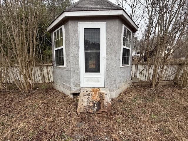 4 bedroom, 3 bathroom, 2,242 sq ft single family residence for sale at 394 Smith Road, Newnan, GA 30263 — photo 6