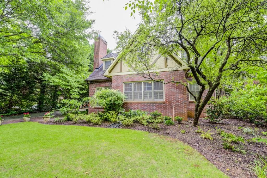 457 Kirk Road, Decatur, GA 30030 — most recent listing photo