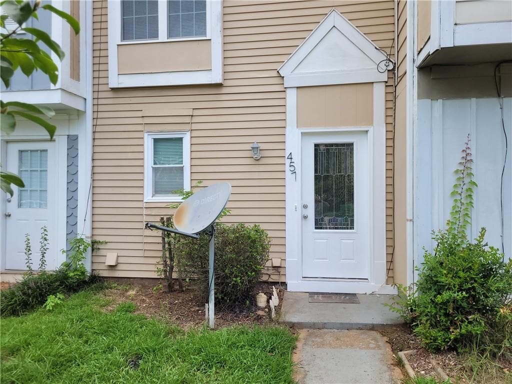 457 Prince Of Wales, Stone Mountain, GA 30083 — most recent listing photo