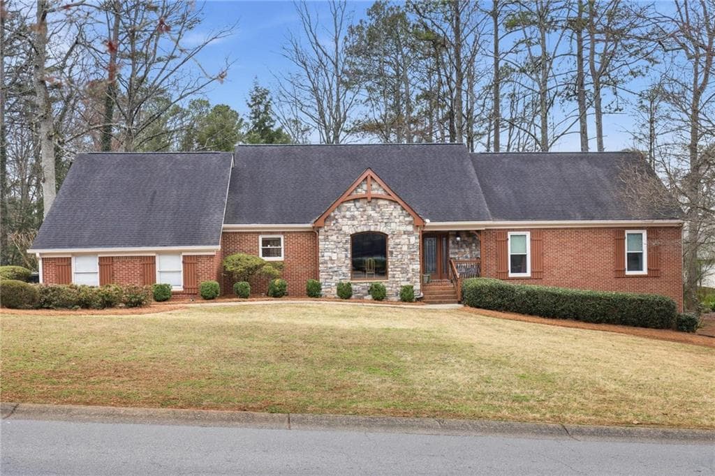 903 Chestnut Hill Road, Marietta, GA 30064 — most recent listing photo