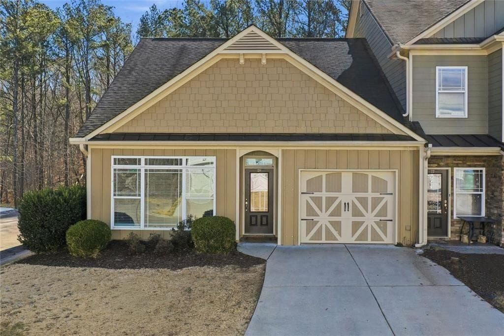 3 bedroom, 3 bathroom, 1,762 sq ft townhouse for sale at 28 Sandstone Drive, Jasper, GA 30143 — photo 2