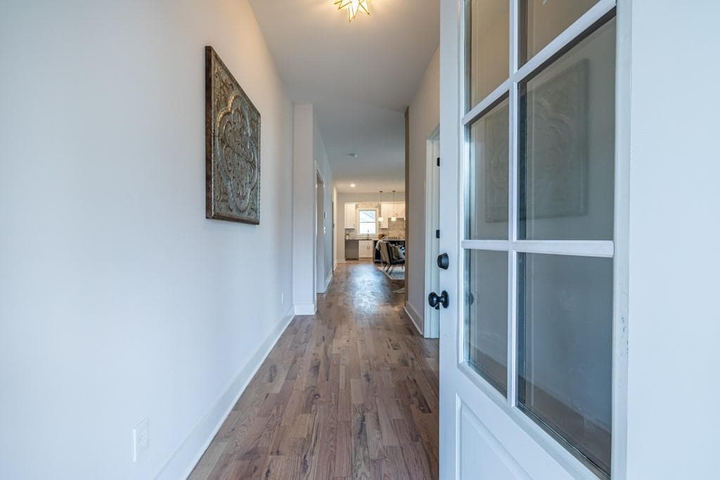 3 bedroom, 2 bathroom, 1,305 sq ft single family residence for sale at 973 Parsons Street, Atlanta, GA 30314 — photo 5