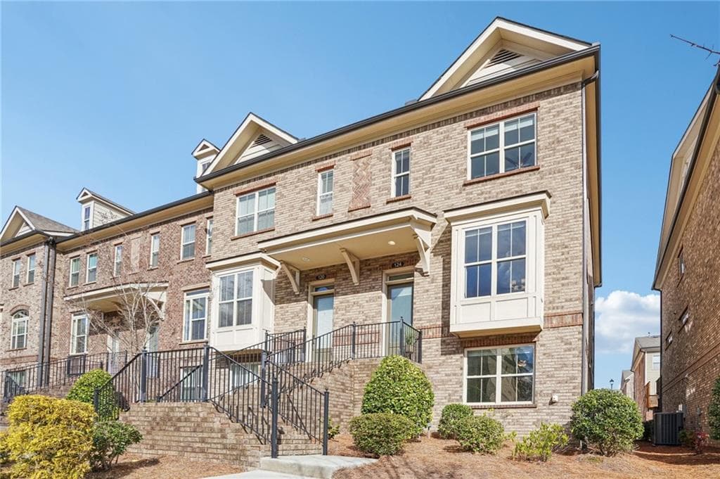 124 Laurel Crest Alley, Johns Creek, GA 30024 — most recent listing photo