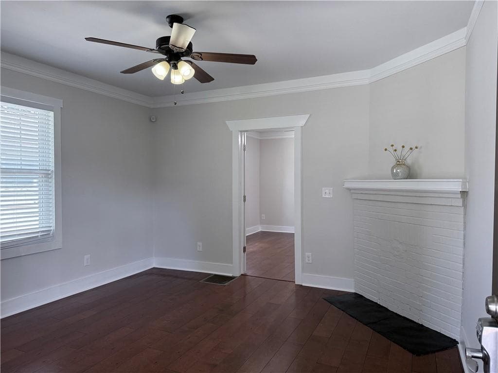 5 bedroom, 4 bathroom, 2,224 sq ft single family residence for sale at 1647 Walker Avenue, Atlanta, GA 30337 — photo 2