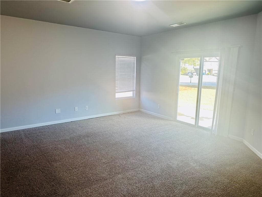 3 bedroom, 3 bathroom, 1,622 sq ft townhouse for rent at 6078 Oak Bend Court, Riverdale, GA 30296 for $1,700 a month — photo 10