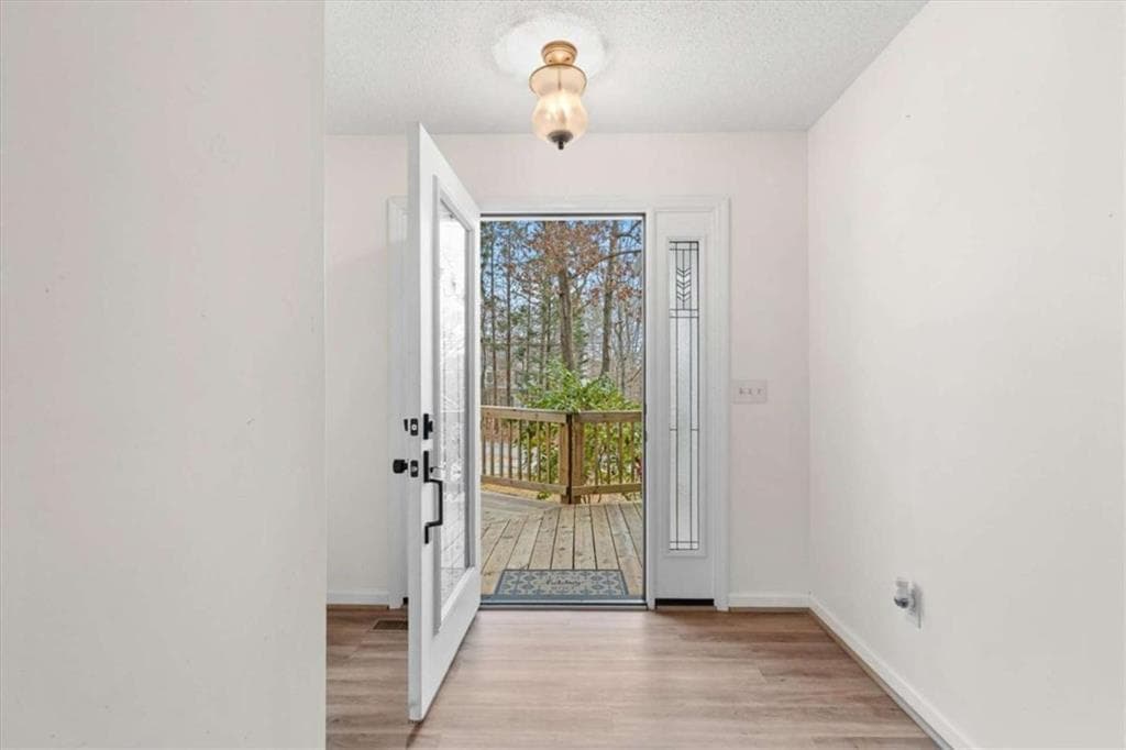 3 bedroom, 3 bathroom, 2,315 sq ft single family residence for sale at 7349 S Mitchell Court, Villa Rica, GA 30180 — photo 5