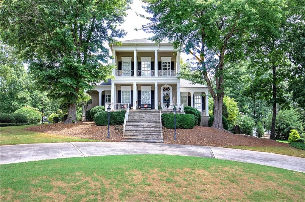 3 bedroom, 3 bathroom, 3,580 sq ft single family residence for sale at 11 Forest Hill Drive, Cartersville, GA 30120