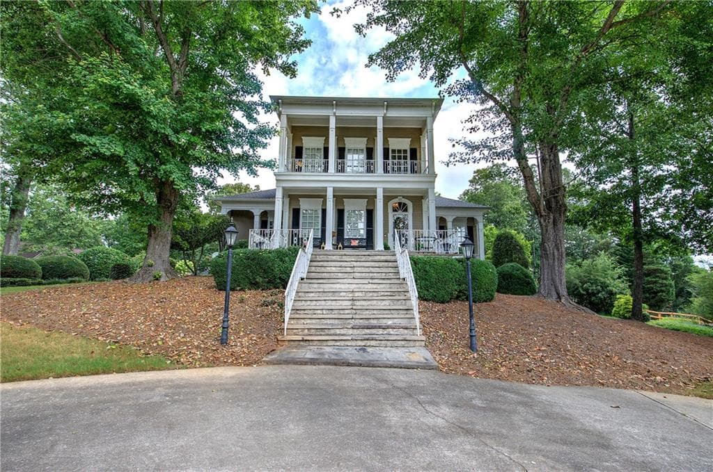 3 bedroom, 3 bathroom, 3,580 sq ft single family residence for sale at 11 Forest Hill Drive, Cartersville, GA 30120 — photo 7