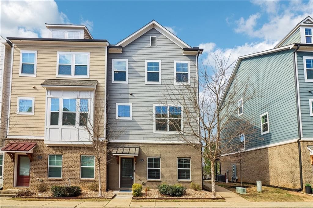 3 bedroom, 4 bathroom, 2,112 sq ft townhouse sold at 2154 Colvin Court, Atlanta, GA 30318