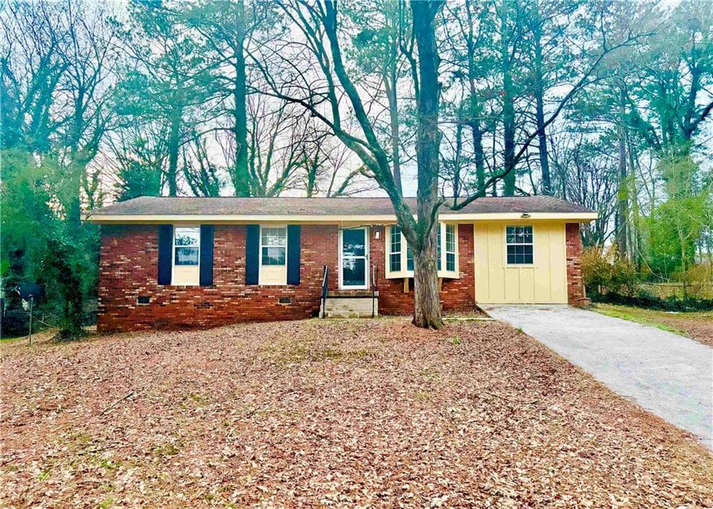 3 bedroom, 2 bathroom single family residence sold at 1623 Mallard Circle, Conley, GA 30288