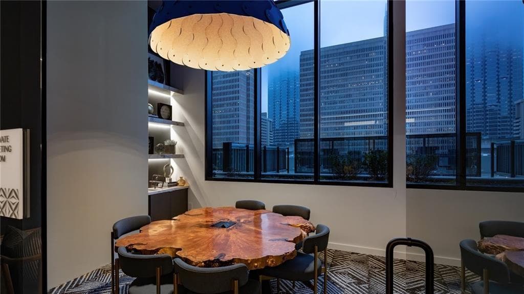 1 bedroom, 1 bathroom, 619 sq ft apartment for rent at 161 Peachtree Center Avenue 1x1, Atlanta, GA 30312 for $1,745 a month — photo 4