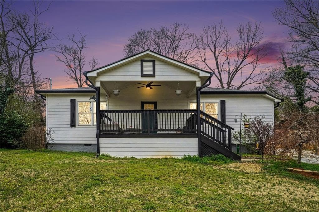 3 bedroom, 2 bathroom, 1,522 sq ft single family residence sold at 1117 Burbank Circle, Marietta, GA 30062