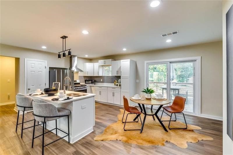 4 bedroom, 2 bathroom, 1,662 sq ft single family residence for sale at 1271 Byewood Lane, Atlanta, GA 30310 — photo 10
