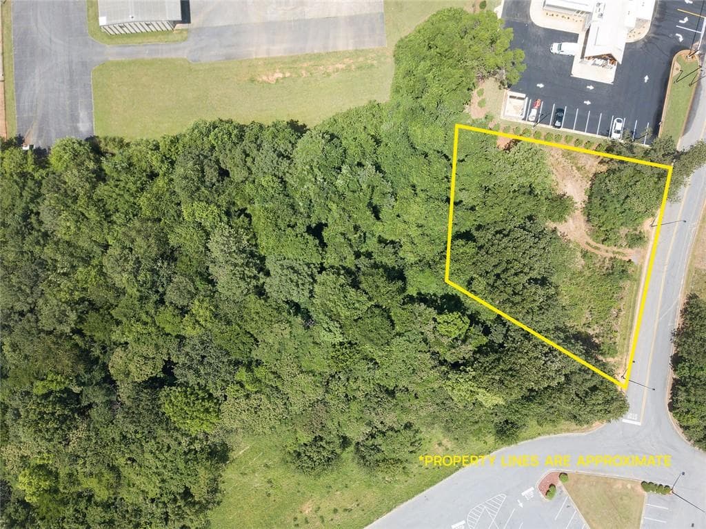 unimproved land for sale at 0 W Belmont Drive, Calhoun, GA 30701 — photo 1 of 3