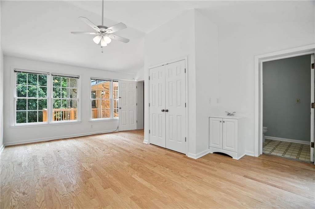 4 bedroom, 5 bathroom, 3,912 sq ft single family residence under contract at 2416 Norwich Lane, Tucker, GA 30084 — photo 6