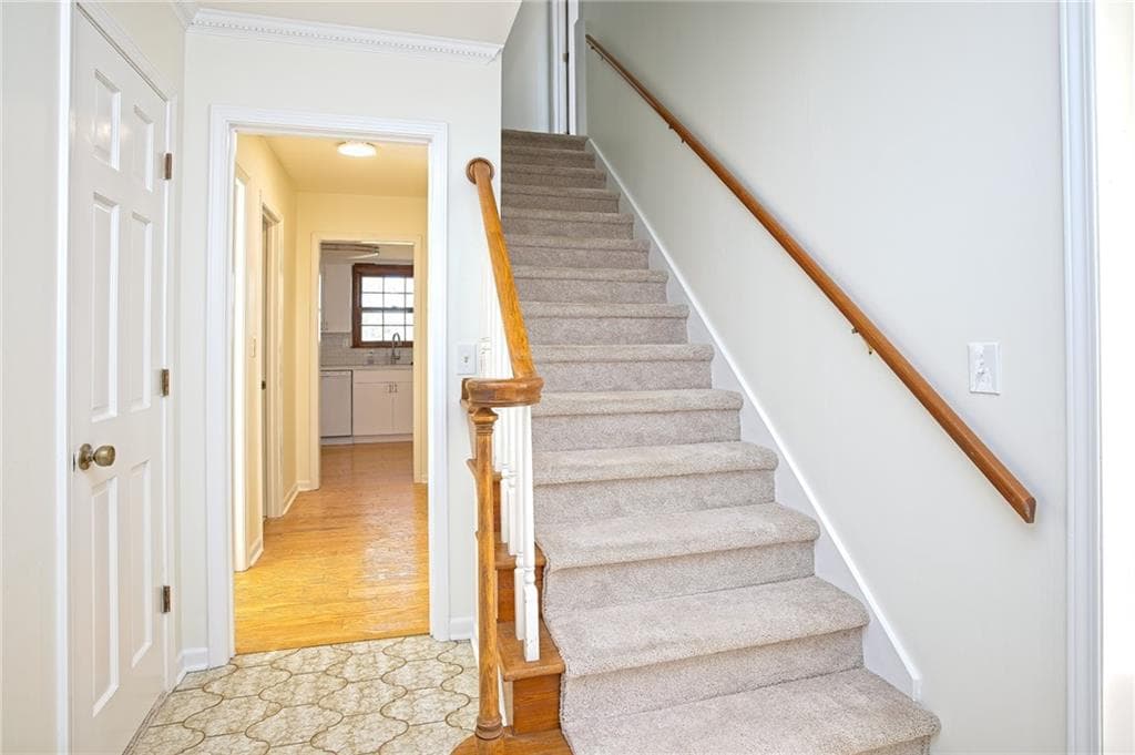 4 bedroom, 5 bathroom, 3,912 sq ft single family residence under contract at 2416 Norwich Lane, Tucker, GA 30084 — photo 10