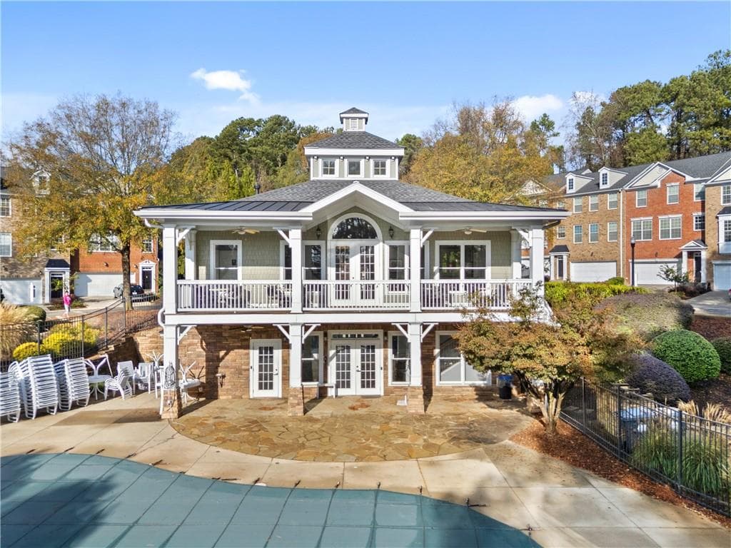 5 bedroom, 4 bathroom, 2,359 sq ft townhouse for sale at 3669 Chattahoochee Summit Drive 17, Atlanta, GA 30339 — photo 4