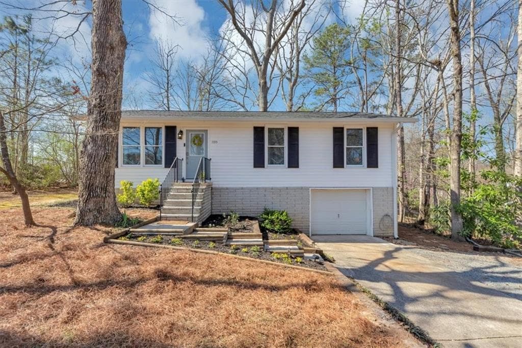 1995 Tara Court, Kennesaw, GA 30144 — most recent listing photo
